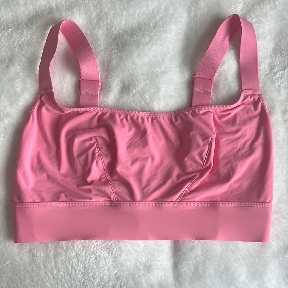 Pink Seamless Scoop Neck Bra with Wide Straps